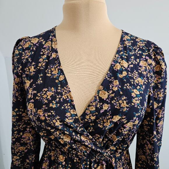 New Cupshe Dress Womens XS Blue Ditsy Floral Mini Elastic Waist Wrap Neckline - Picture 7 of 16